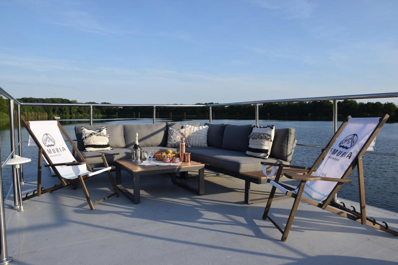 Lemuria Houseboat - Plywajacy Domek Na Wodzie ヴロツワフ エクステリア 写真